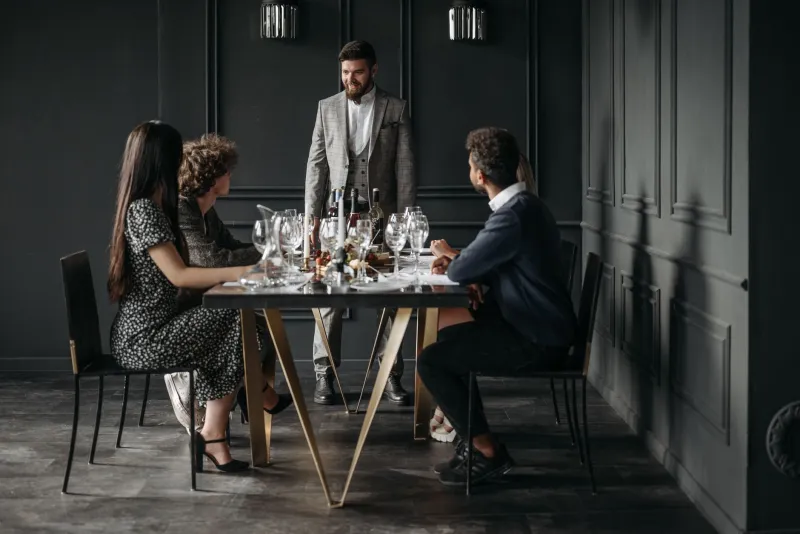 Second Table, First Commitment: How Elite Dealmakers Convert Warm Introductions Into Signed Agreements Over a Follow-Up Meal